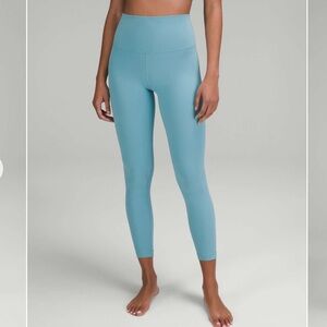 Lululemon Align 25” Leggings in Tidal Teal size 4